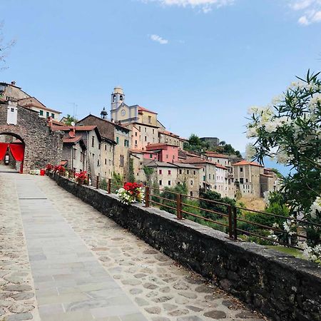 Apartamento La Finestra Di Dante Mulazzo Exterior foto