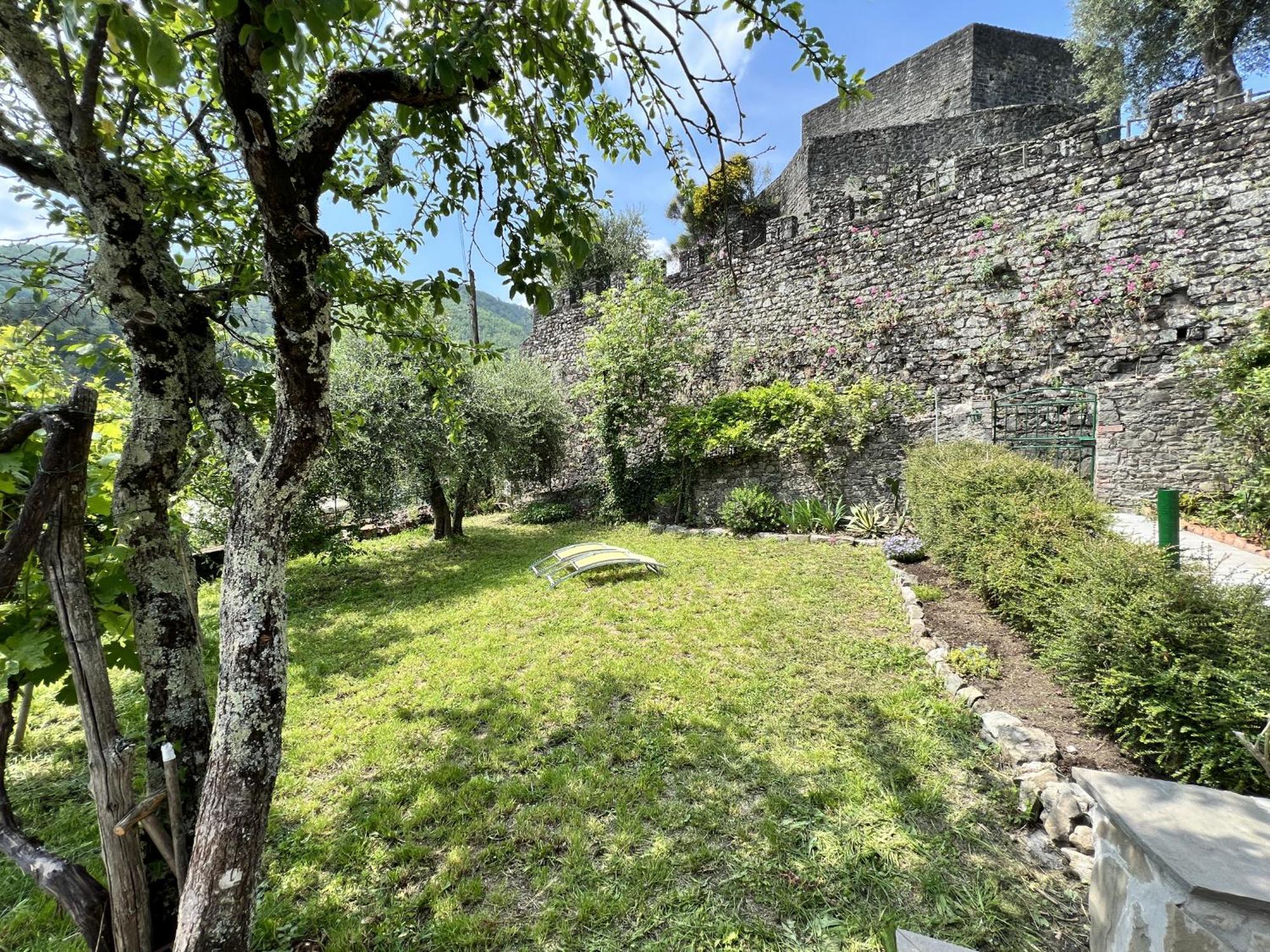 Apartamento La Finestra Di Dante Mulazzo Exterior foto